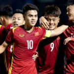 Đội tuyển U20 Việt Nam đá giao hữu với U20 Palestine trên sân Việt Trì